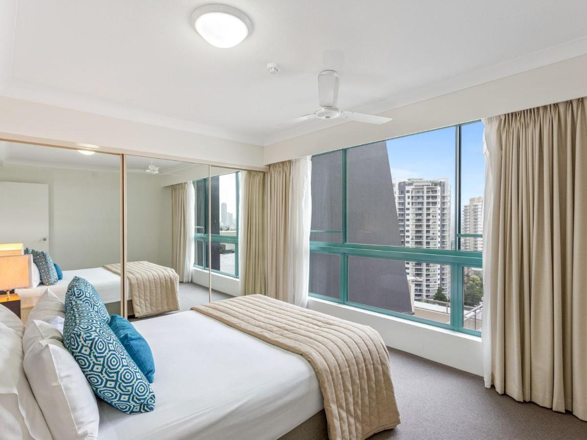 Crown Towers Superior 3 Bedroom Apartment - Coasthm Голд-Кост Экстерьер фото