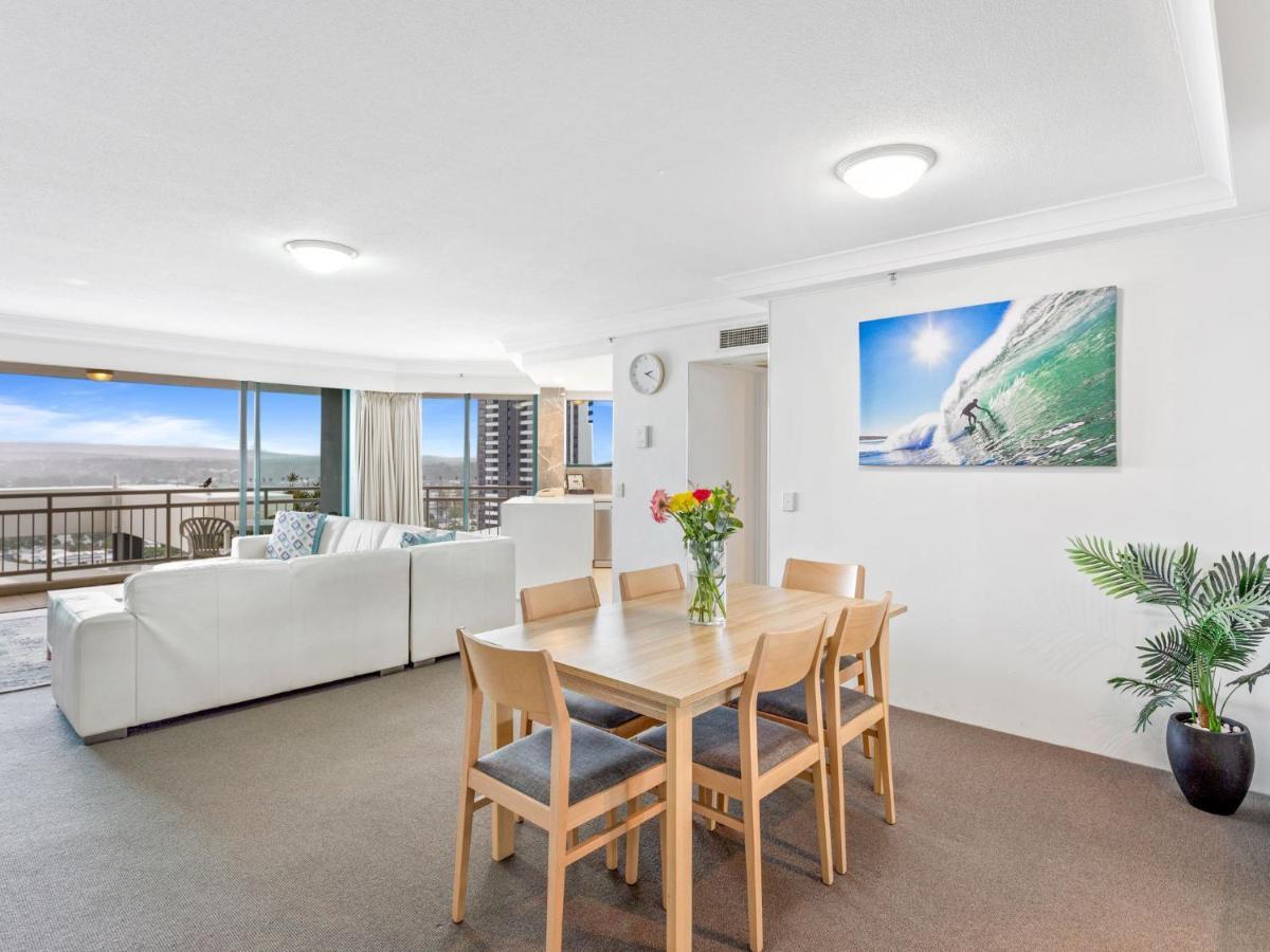 Crown Towers Superior 3 Bedroom Apartment - Coasthm Голд-Кост Экстерьер фото